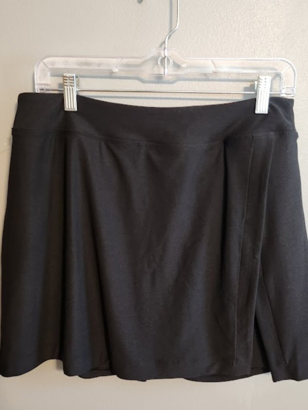 NWOT Outdoor Voices Skort Black Size Large